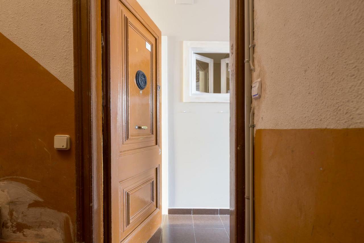 Friendly Family Poble-Sec Apartment Barcelona Luaran gambar