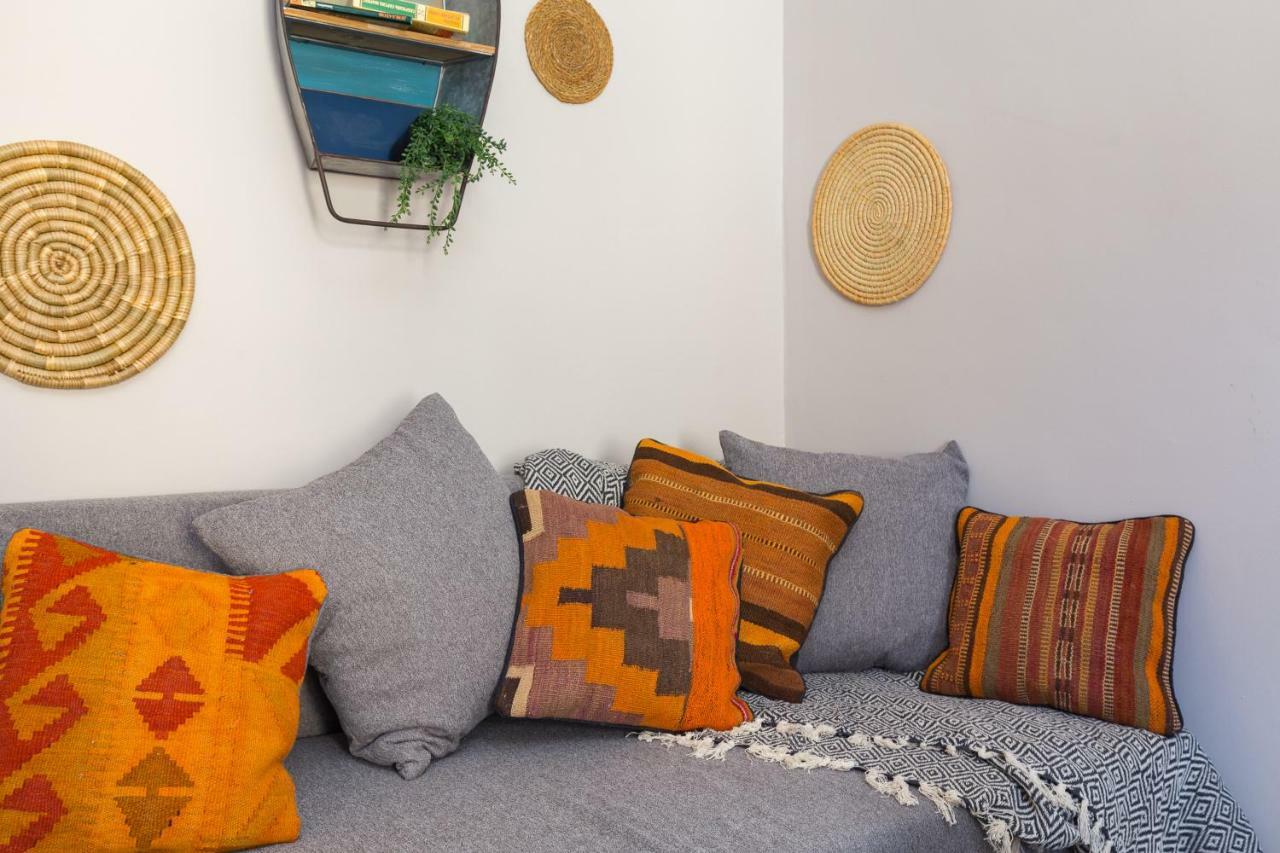 Friendly Family Poble-Sec Apartment Barcelona Luaran gambar